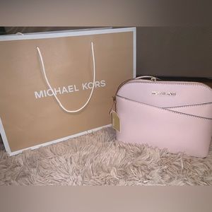 Michael Kors MD DOME XCROSS XBODY